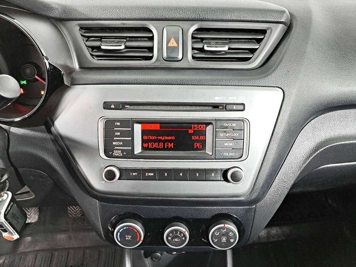 Б/У Киа Рио 2016 года. Фото: #10