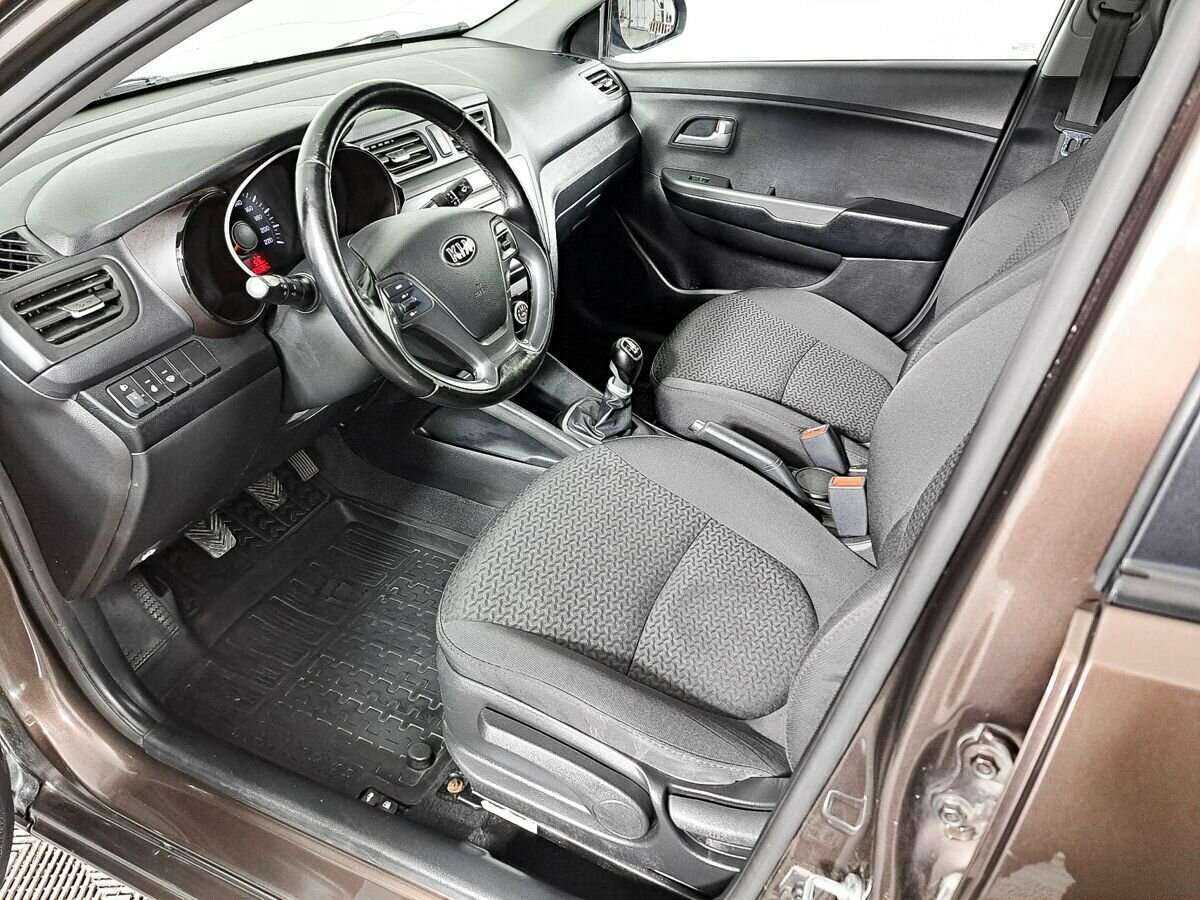 Б/У Киа Рио 2016 года. Фото: #11