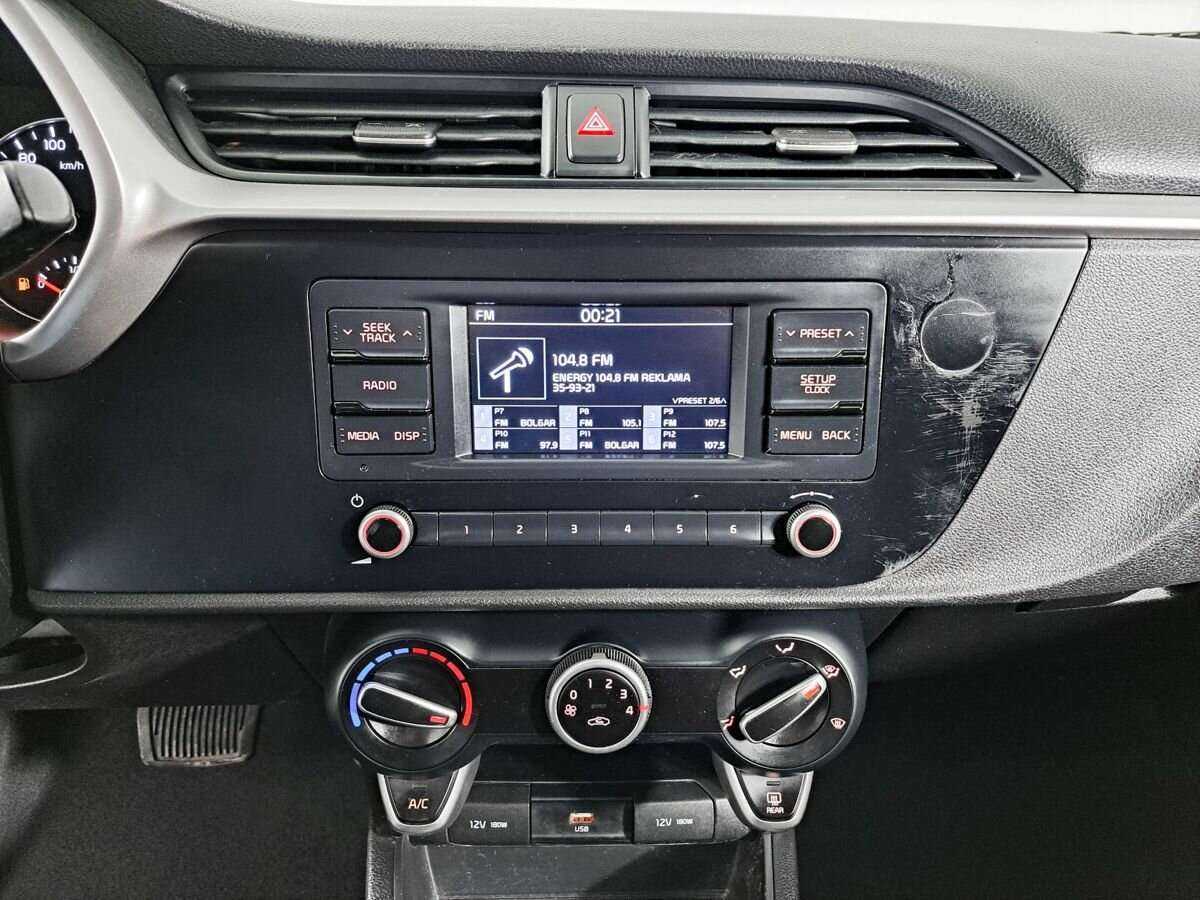 Б/У Киа Рио 2021 года. Фото: #11