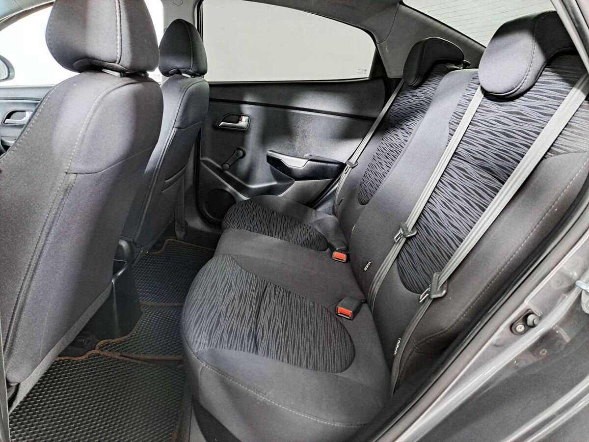 Б/У Киа Рио 2014 года. Фото: #9