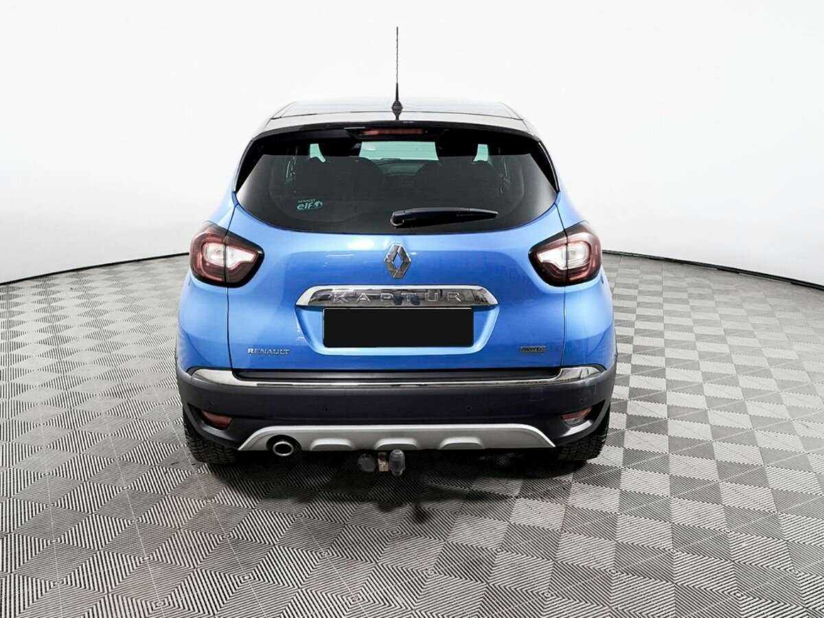 Б/У Рено Каптюр 2017 года. Фото: #4