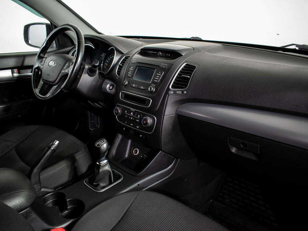 Б/У Киа Соренто 2015 года. Фото: #7