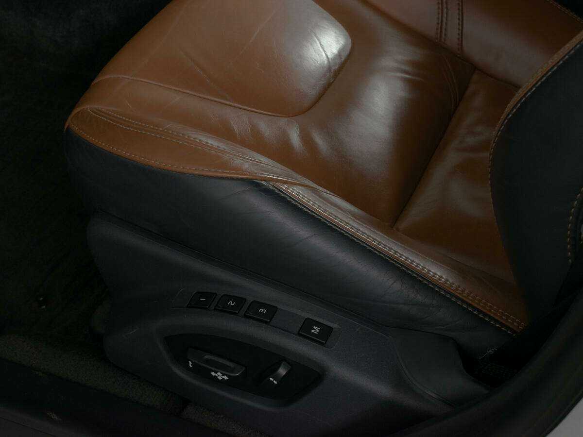 Б/У Вольво С60 2014 года. Фото: #15