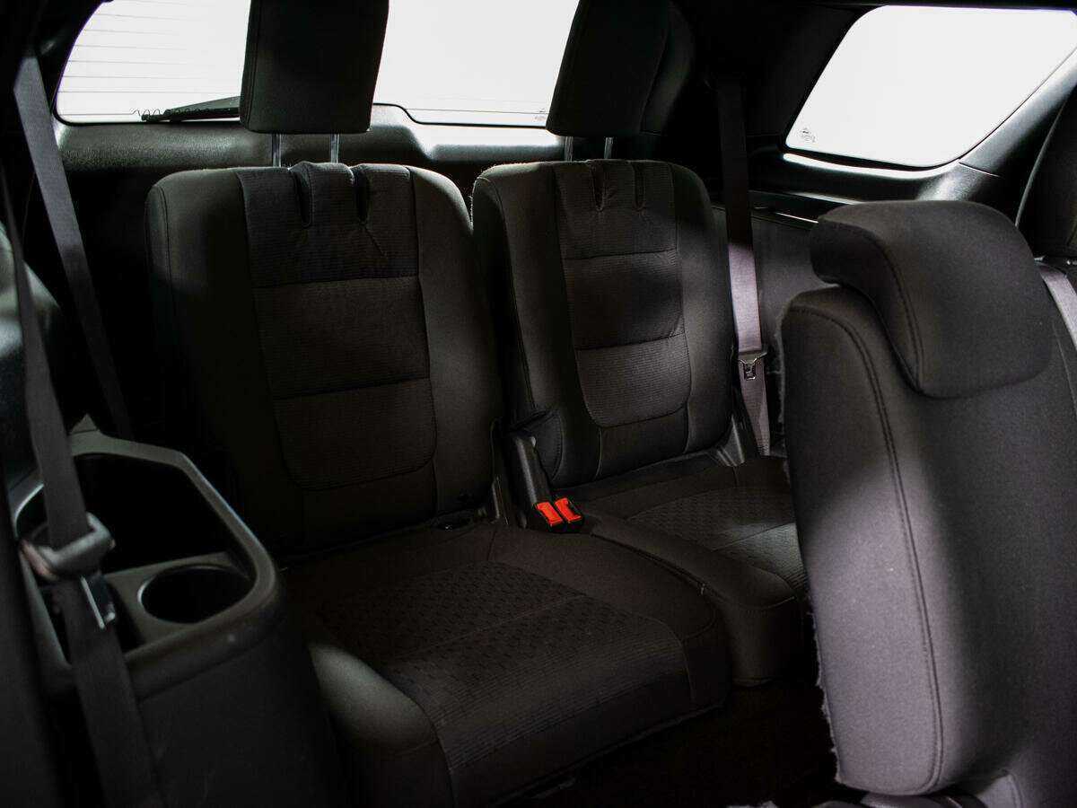 Б/У Форд Експлорер 2014 года. Фото: #7