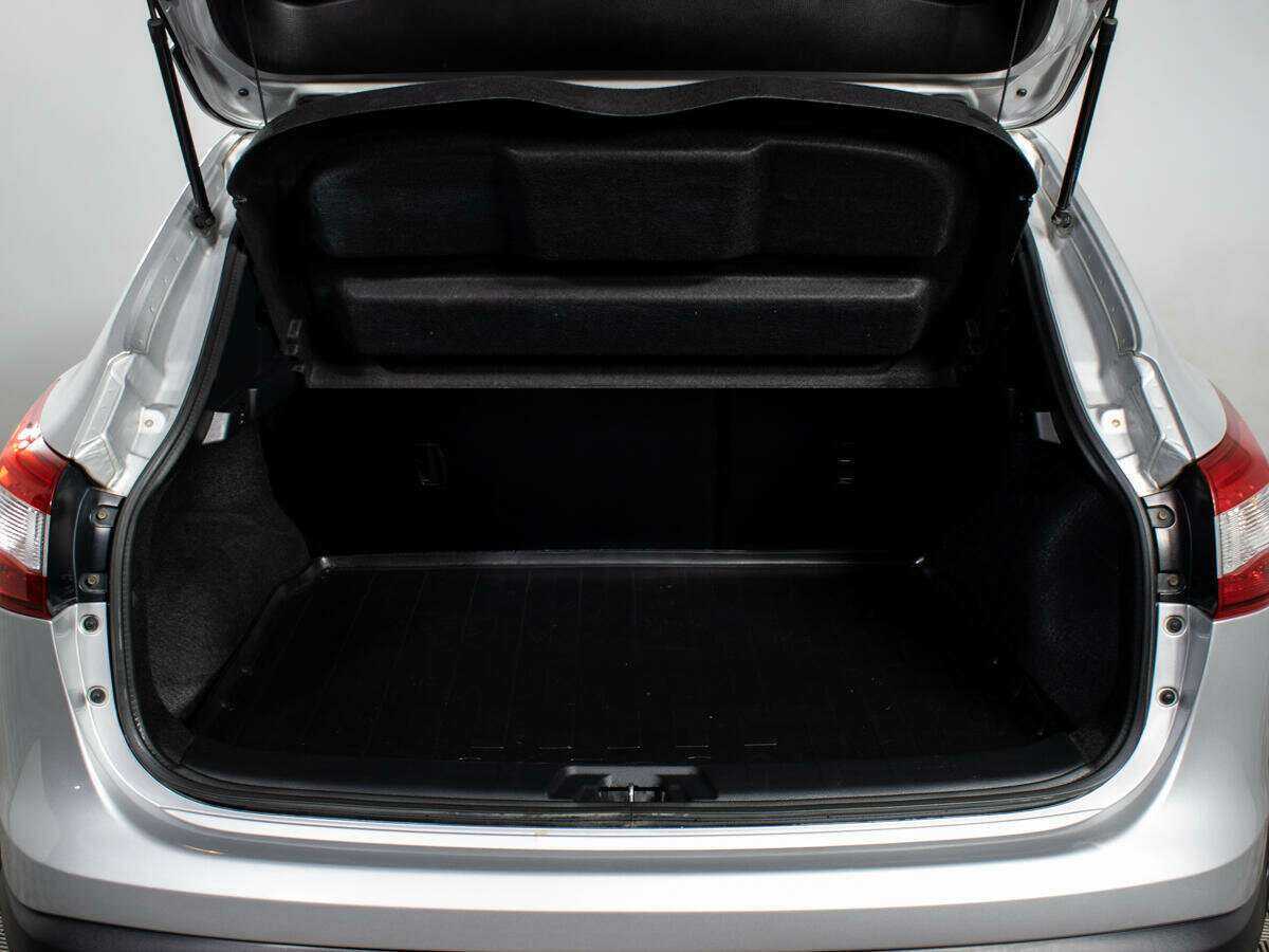 Б/У Ниссан Кашкай 2018 года. Фото: #13