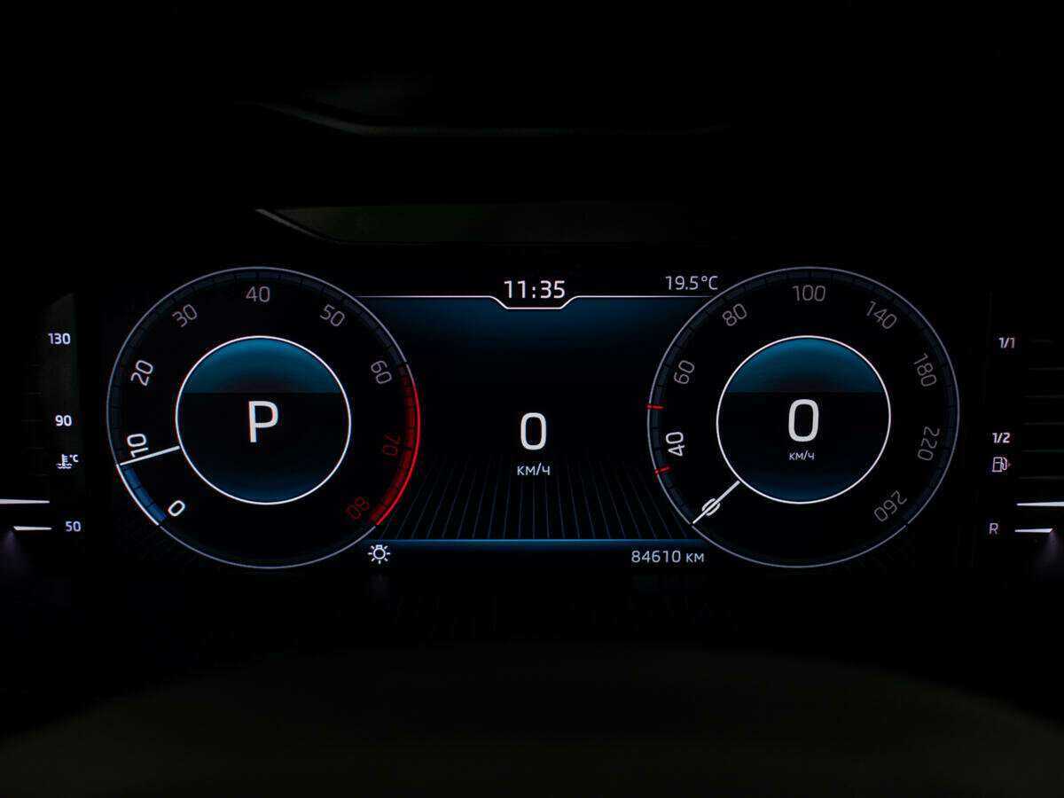 Б/У Шкода Октавия 2018 года. Фото: #6