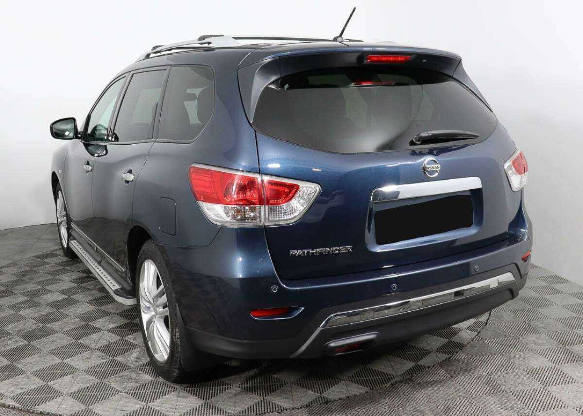 Б/У Ниссан Патфайндер 2017 года. Фото: #6