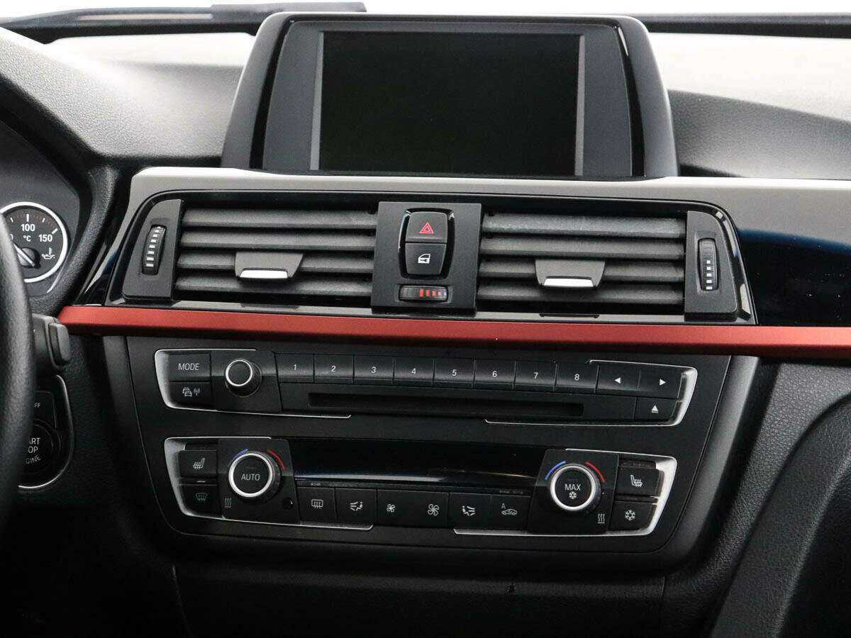 Б/У БМВ 3 серии 2012 года. Фото: #11