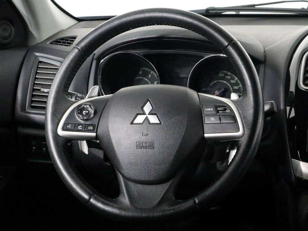 Б/У Митсубиши АС-Икс 2014 года. Фото: #11