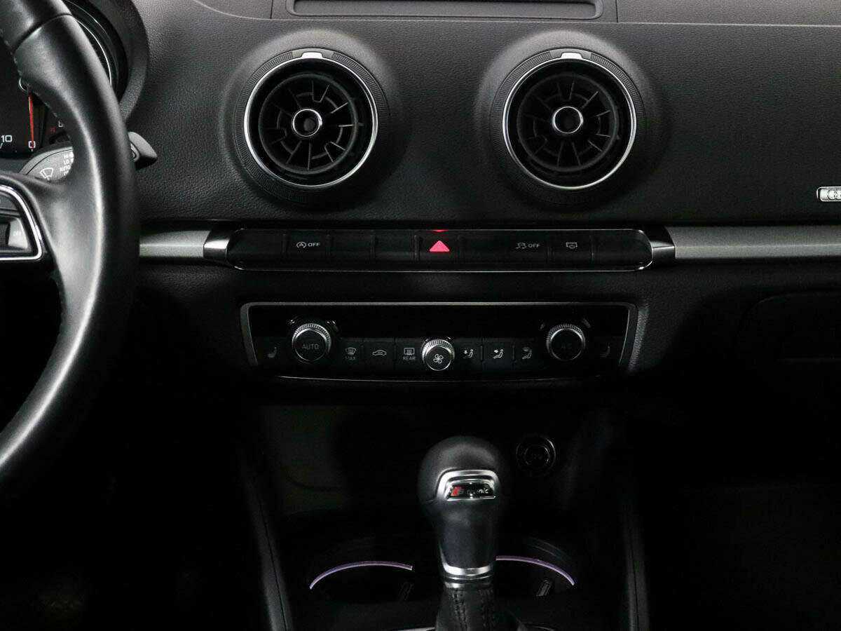 Б/У Ауди А3 2019 года. Фото: #10