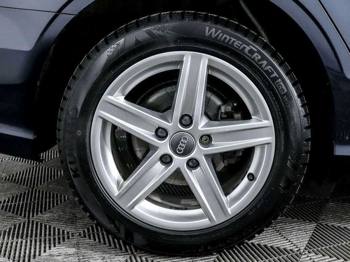 Б/У Ауди А3 2019 года. Фото: #13