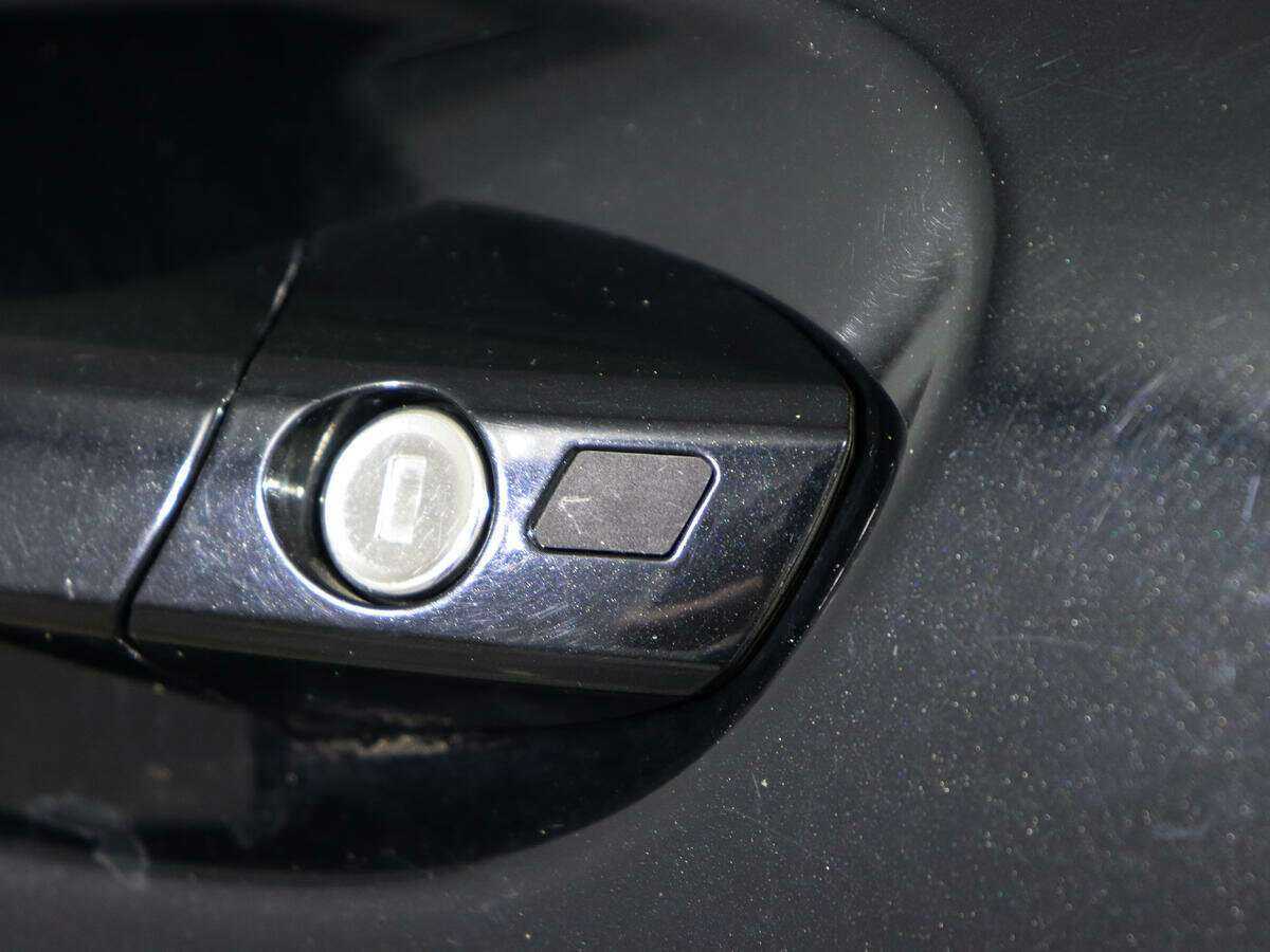 Б/У Мерседес-Бенц А-Класс 2013 года. Фото: #15