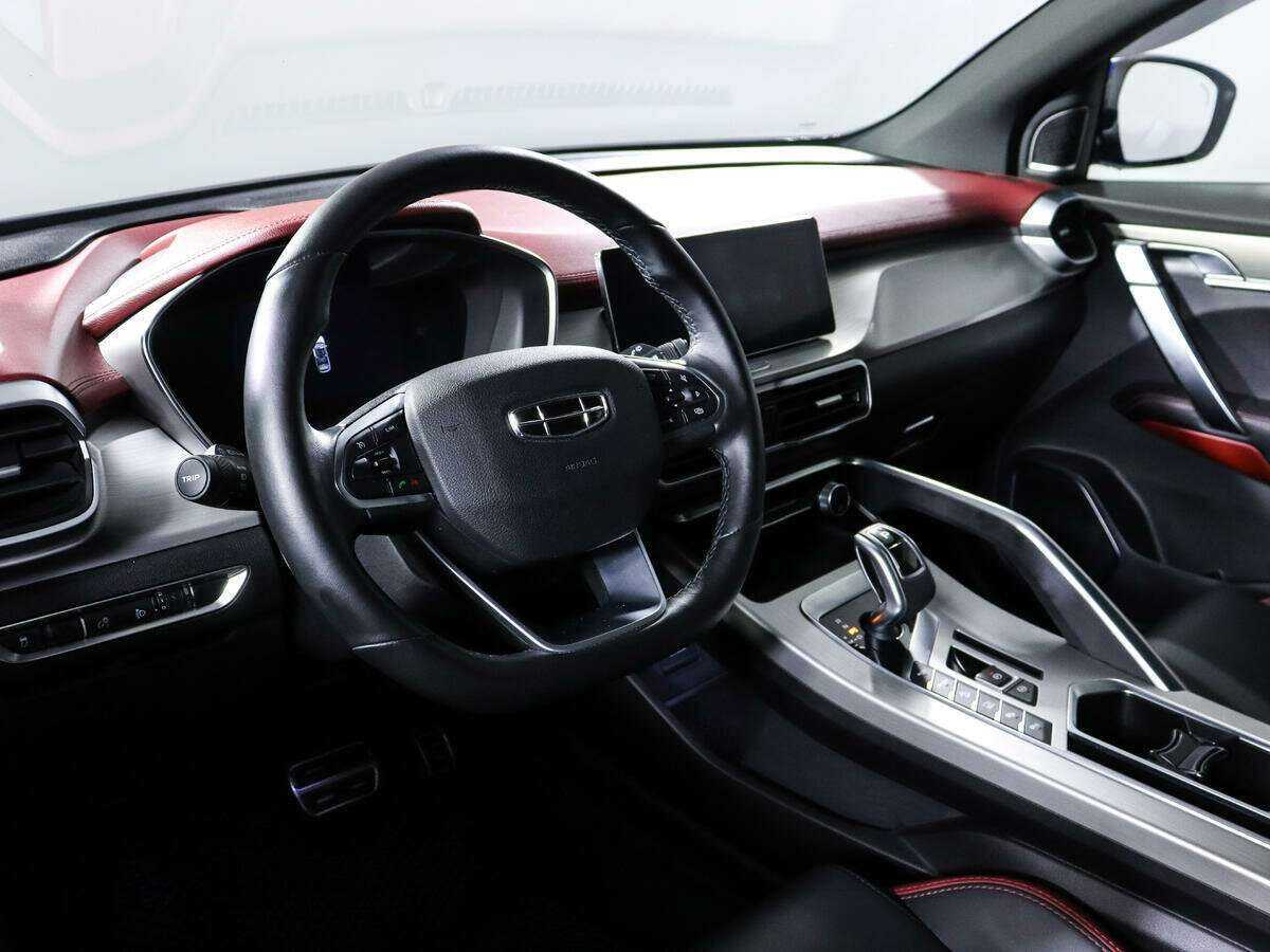 Б/У Джили Кулрэй 2021 года. Фото: #13