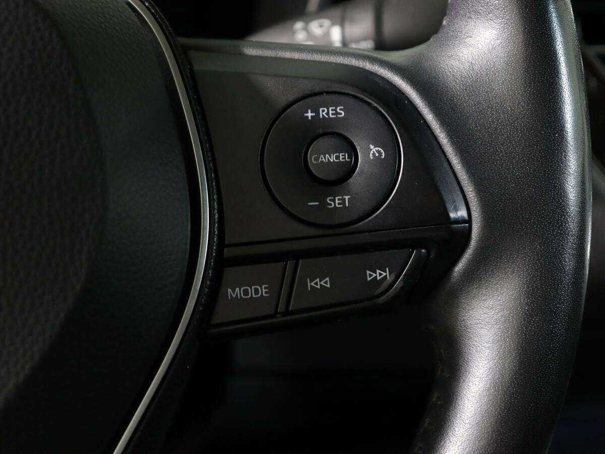 Б/У Тойота Королла 2019 года. Фото: #15