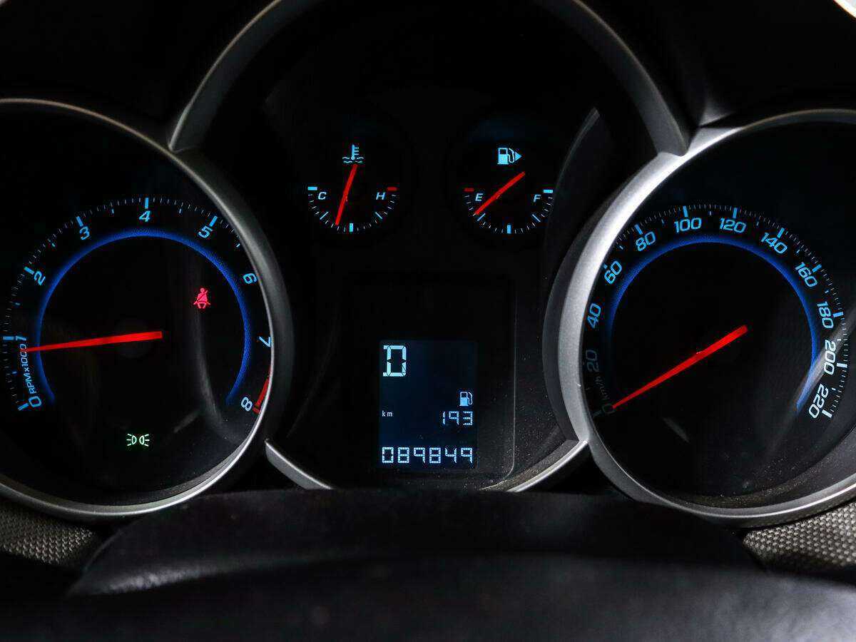 Б/У Шевроле Круз 2013 года. Фото: #7