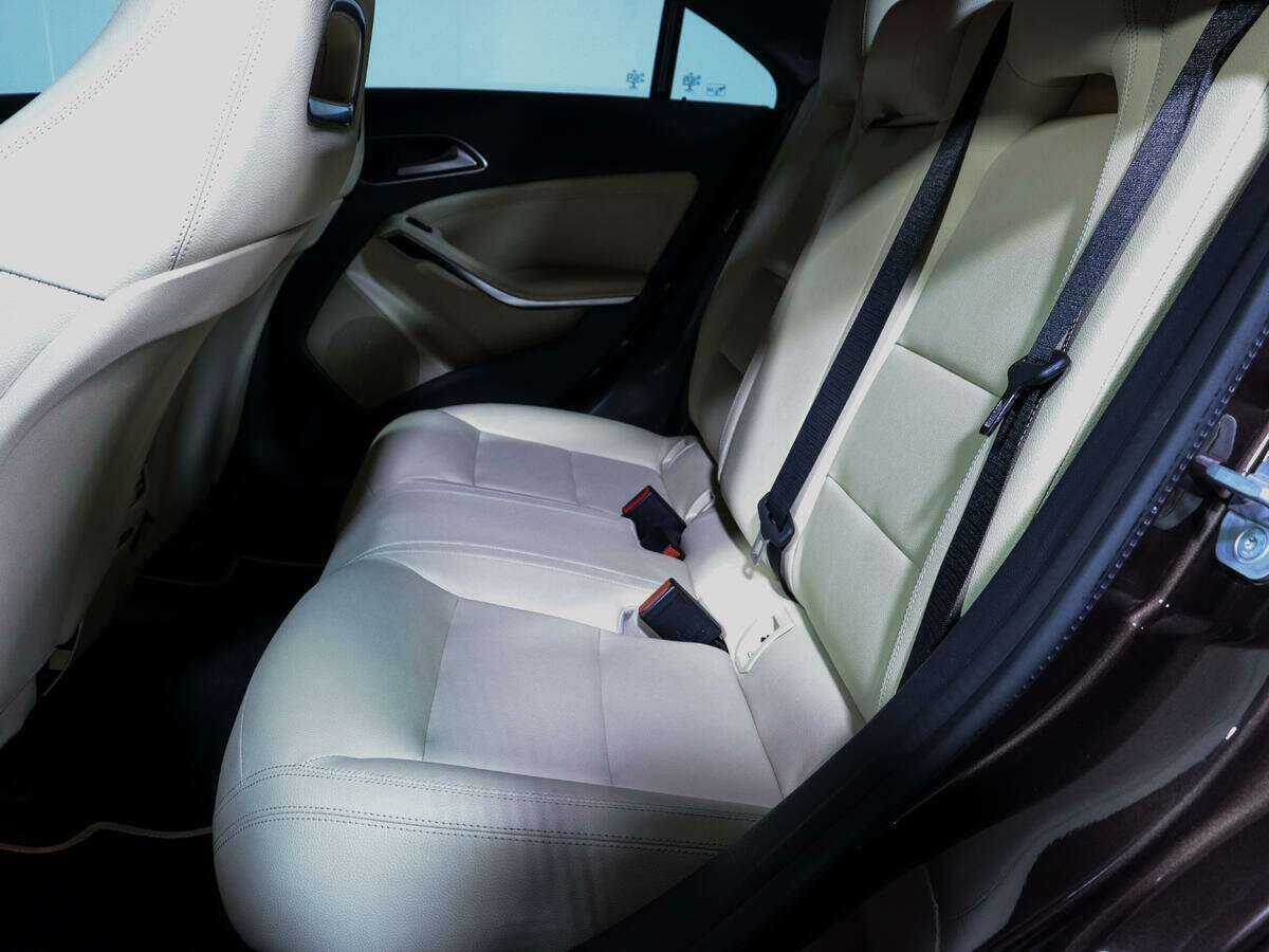 Б/У Мерседес-Бенц КЛА 2017 года. Фото: #11