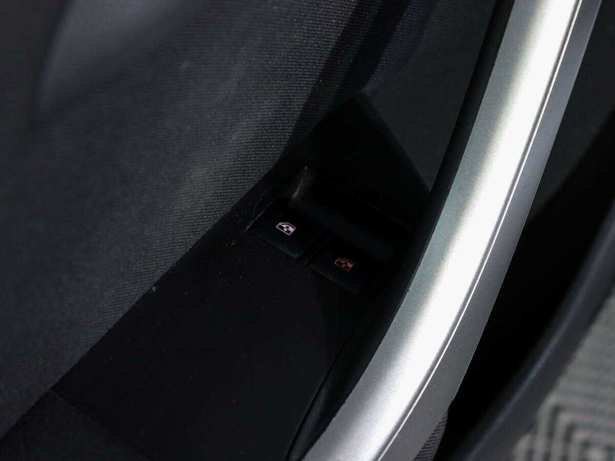 Б/У Опель Астра 2012 года. Фото: #12