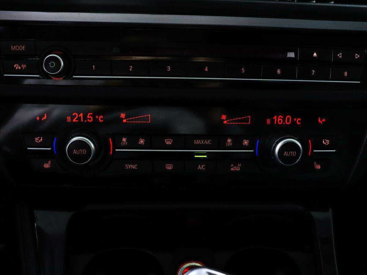 Б/У БМВ 5 серии 2014 года. Фото: #14