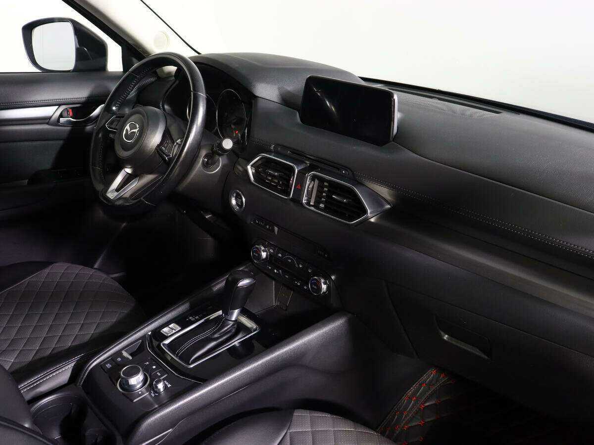 Б/У Мазда Ц-Икс-5 2018 года. Фото: #7