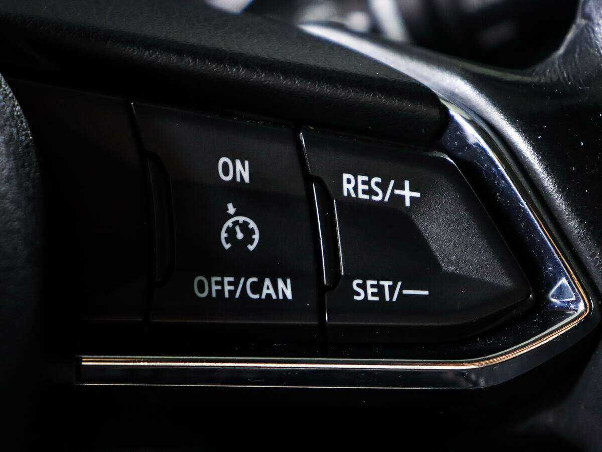 Б/У Мазда Ц-Икс-5 2018 года. Фото: #17