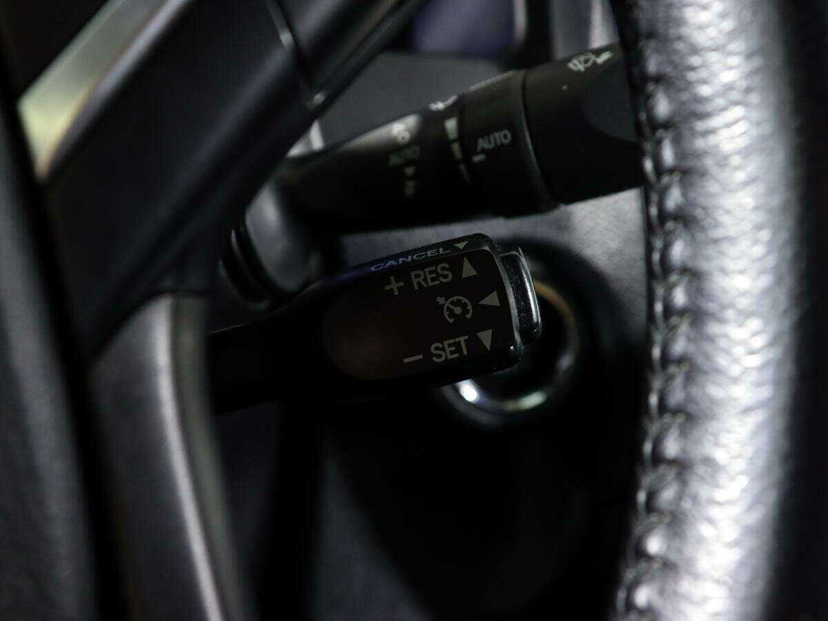 Б/У Тойота Камри 2017 года. Фото: #21