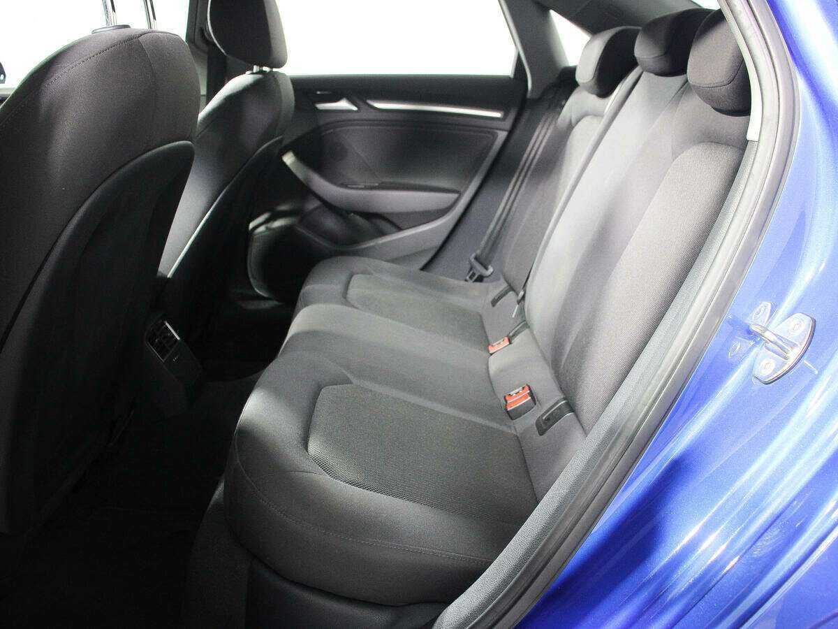 Б/У Ауди А3 2019 года. Фото: #8