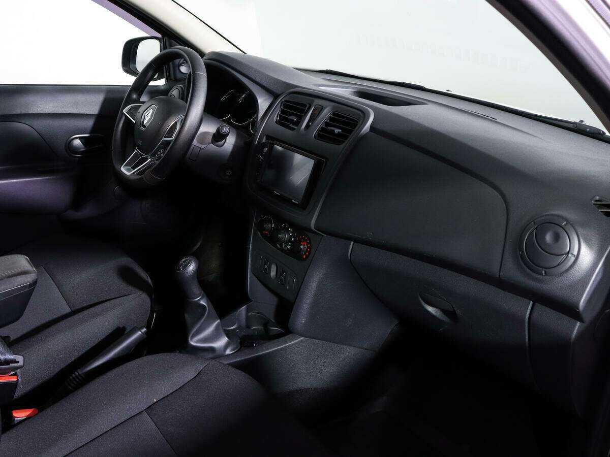 Б/У Рено Логан 2020 года. Фото: #8