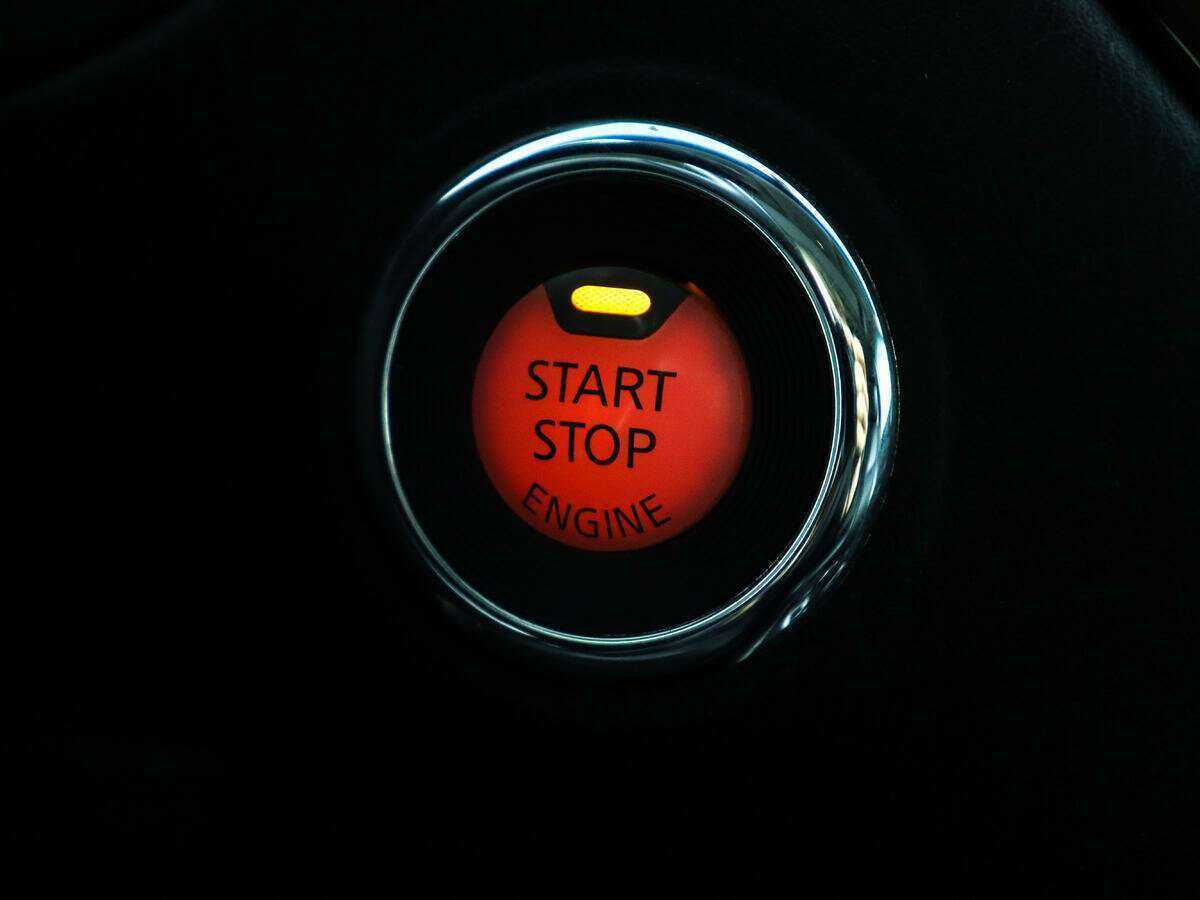 Б/У Ниссан Патфайндер 2015 года. Фото: #16