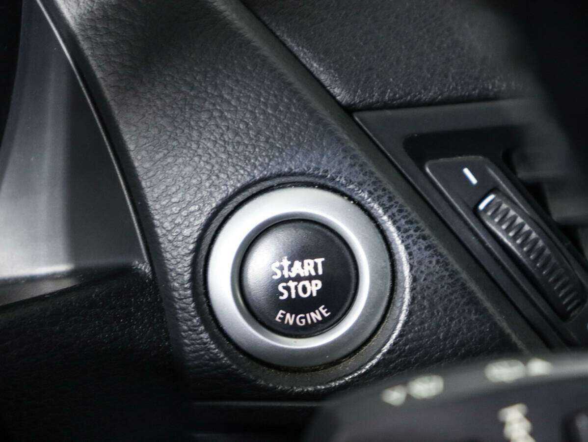 Б/У БМВ Икс1 2012 года. Фото: #14