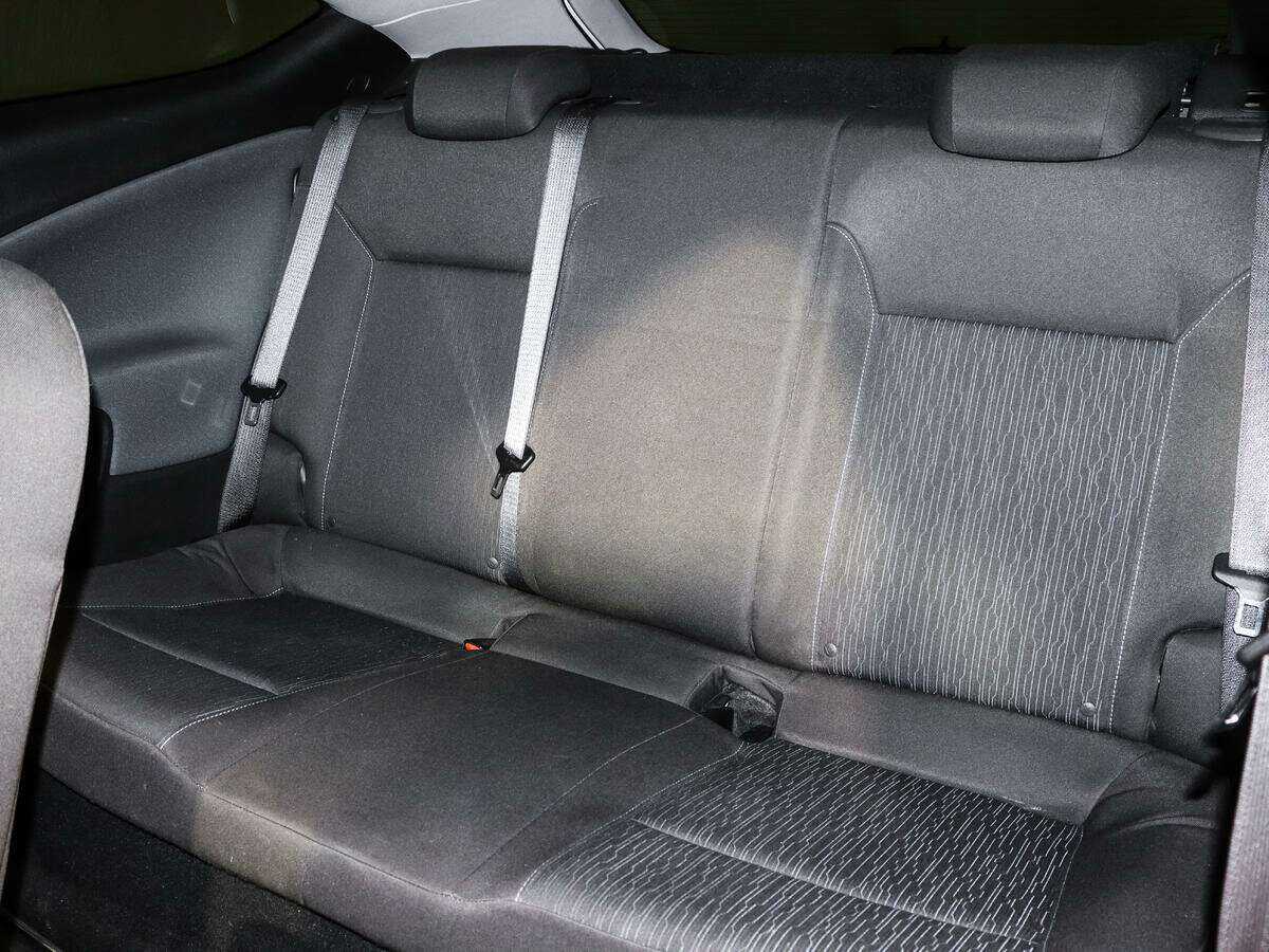 Б/У Опель Астра 2013 года. Фото: #9