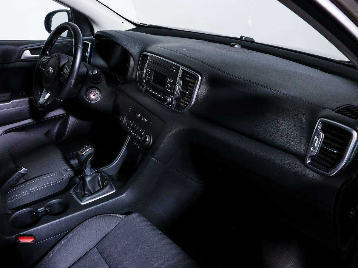 Б/У Киа Спортейдж 2017 года. Фото: #7