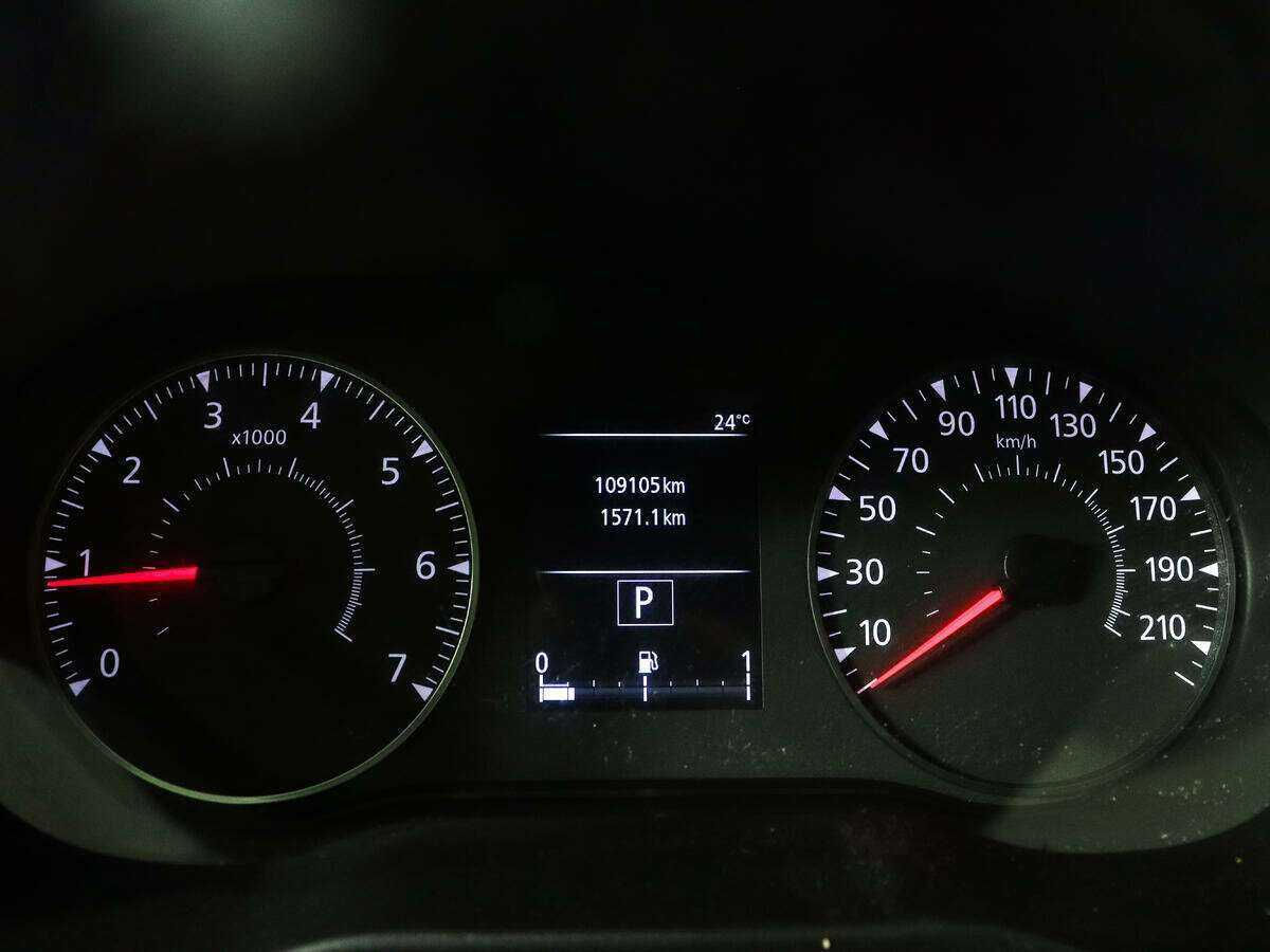 Б/У Рено Дастер 2021 года. Фото: #8