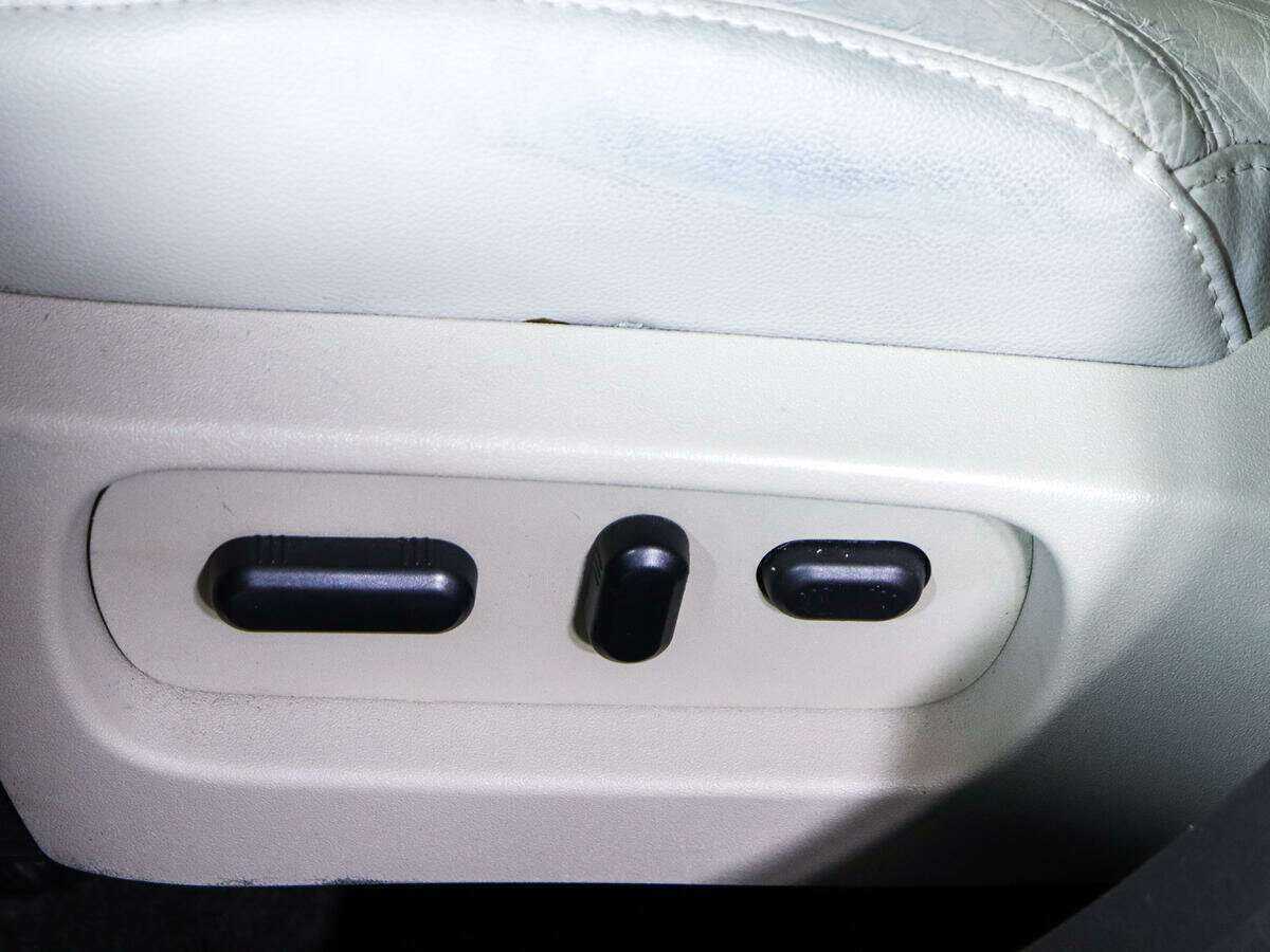 Б/У Форд Експлорер 2012 года. Фото: #17