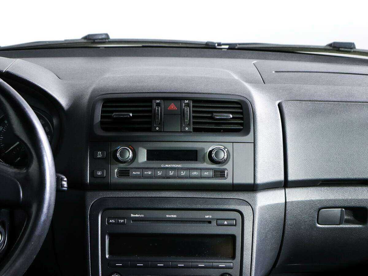 Б/У Шкода Фабия 2012 года. Фото: #12