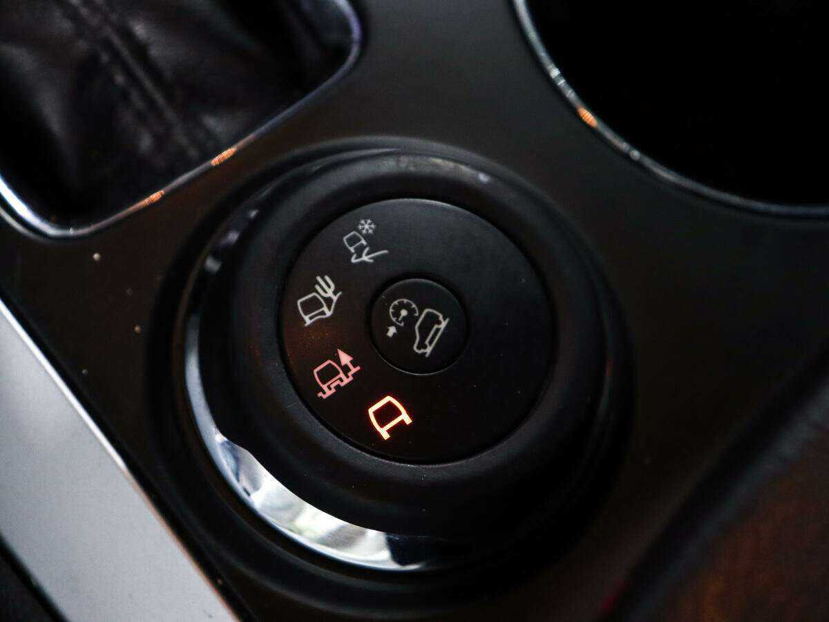 Б/У Форд Експлорер 2014 года. Фото: #14