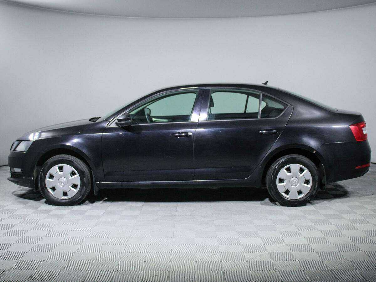 Б/У Шкода Октавия 2018 года. Фото: #6