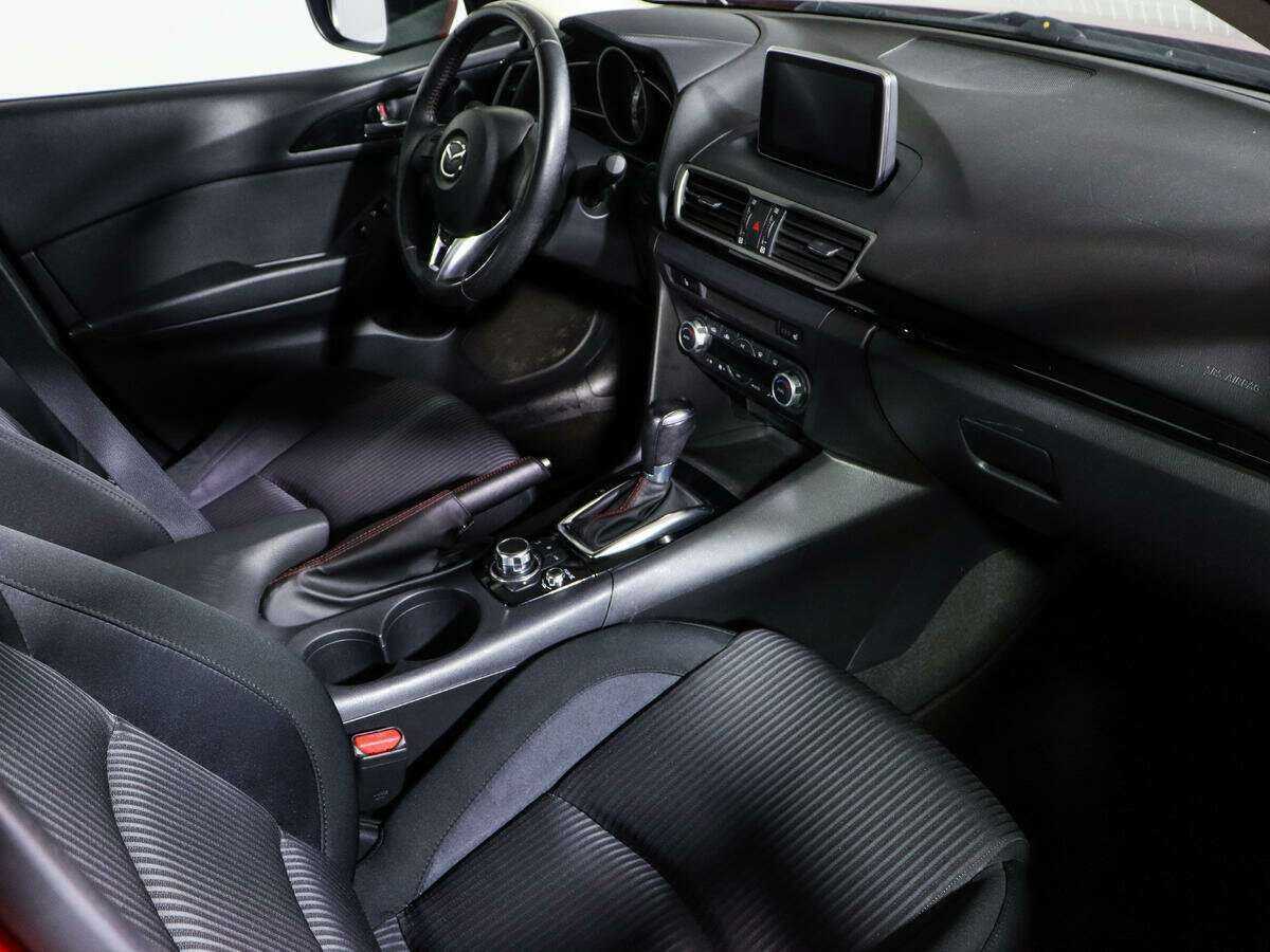 Б/У Мазда 3 2014 года. Фото: #7