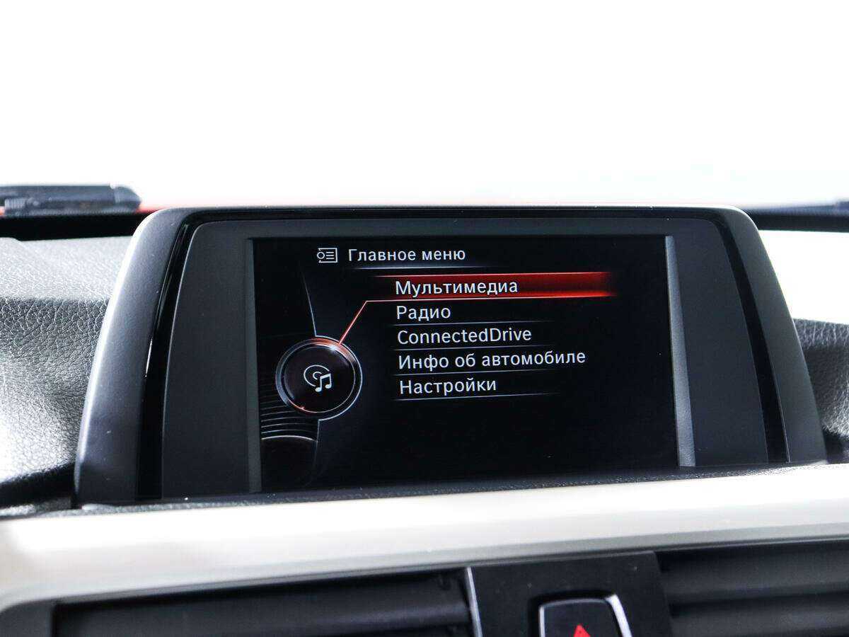 Б/У БМВ 3 серии 2014 года. Фото: #14