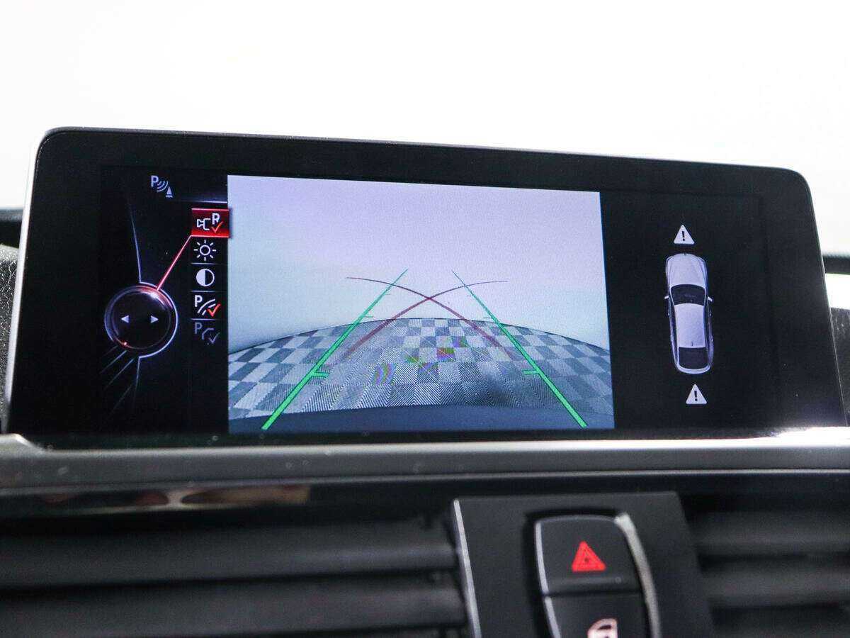 Б/У БМВ 3 серии 2014 года. Фото: #15