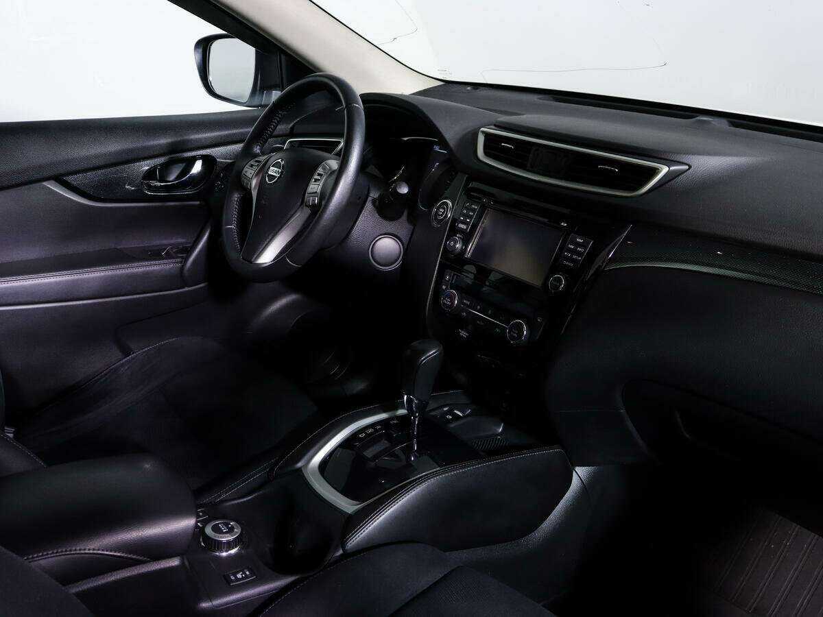 Б/У Ниссан Икс-Трейл 2015 года. Фото: #8