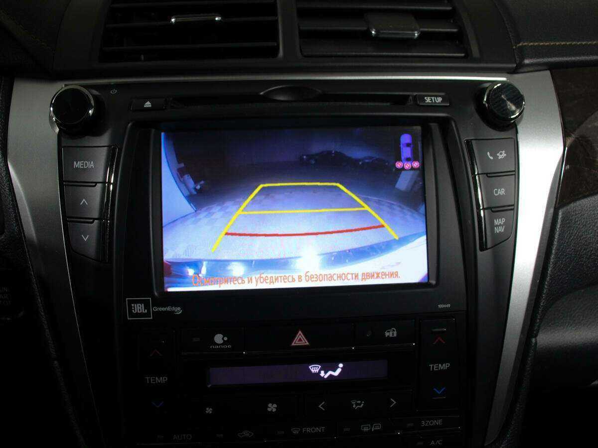 Б/У Тойота Камри 2018 года. Фото: #24