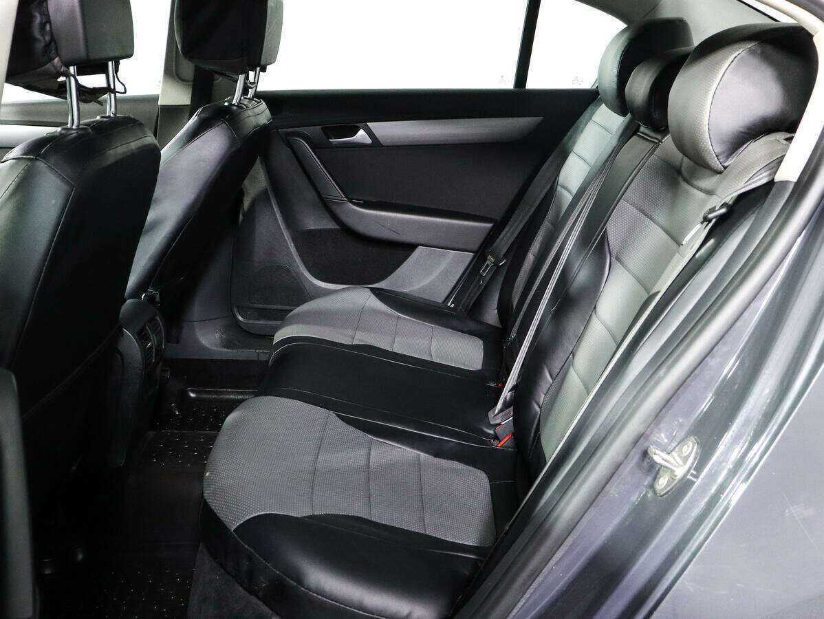 Б/У Фольксваген Пассат 2014 года. Фото: #7