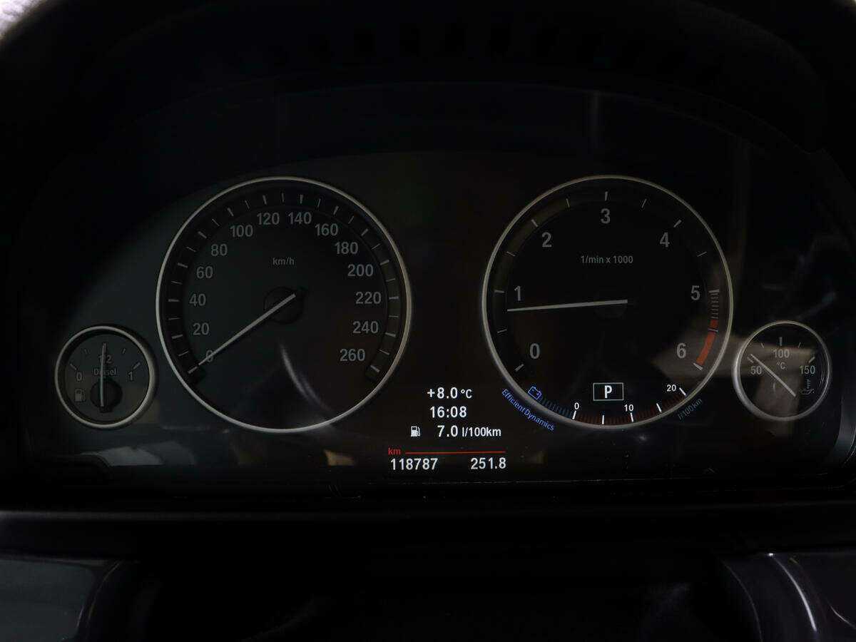 Б/У БМВ 5 серии 2012 года. Фото: #7