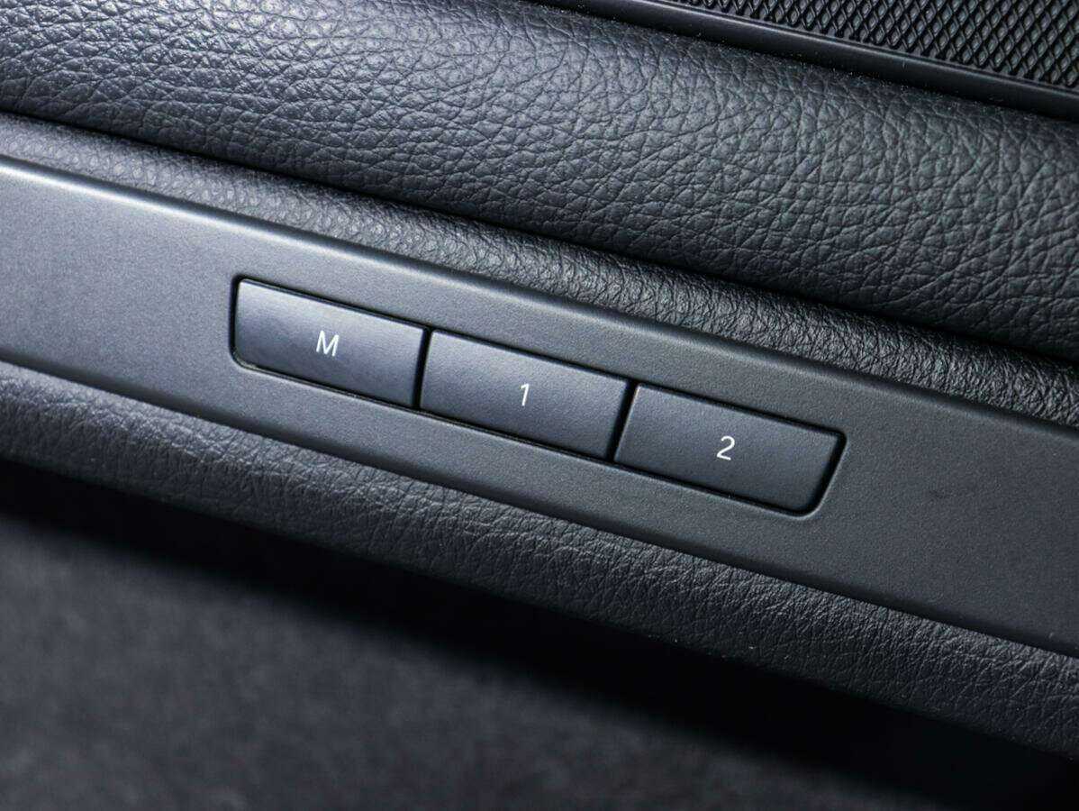 Б/У БМВ 5 серии 2013 года. Фото: #12