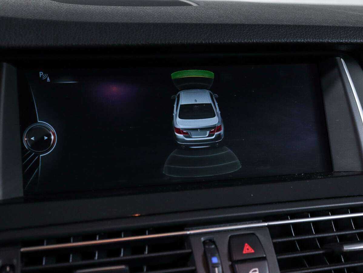 Б/У БМВ 5 серии 2013 года. Фото: #17