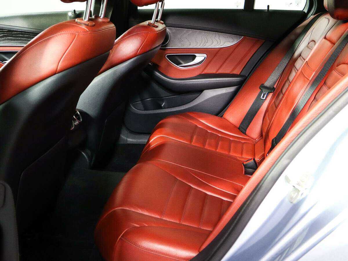 Б/У Мерседес-Бенц Ц-Класс 2014 года. Фото: #7