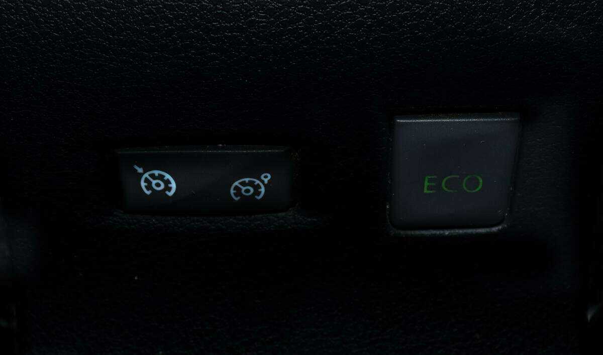 Б/У Рено Каптюр 2019 года. Фото: #17