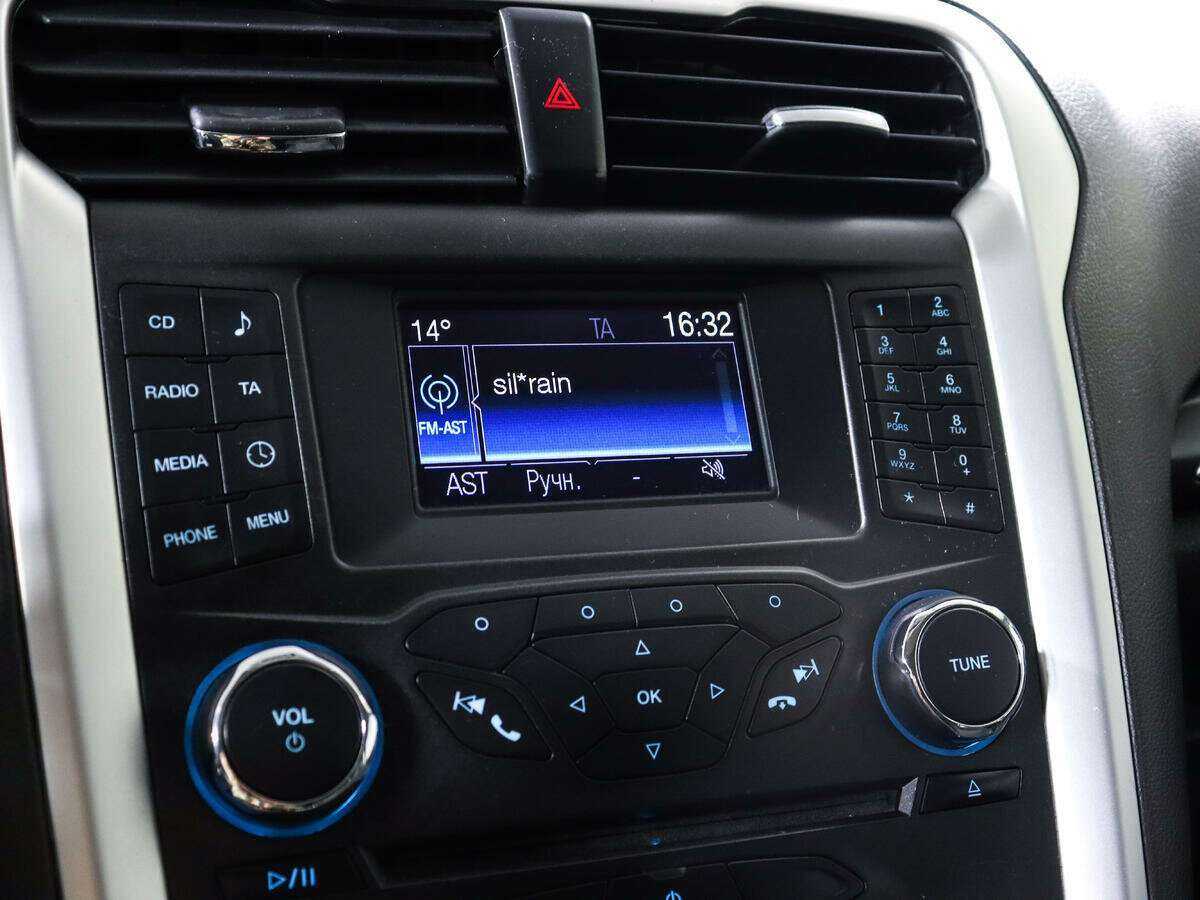 Б/У Форд Мондео 2016 года. Фото: #12