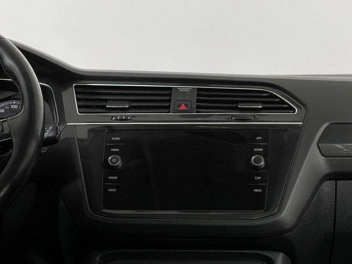 Б/У Фольксваген Тигуан 2018 года. Фото: #9