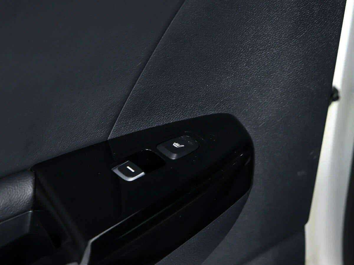 Б/У Киа Спортейдж 2018 года. Фото: #21